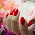 Makro Mani - perfekcyjny manicure kombinowany Image